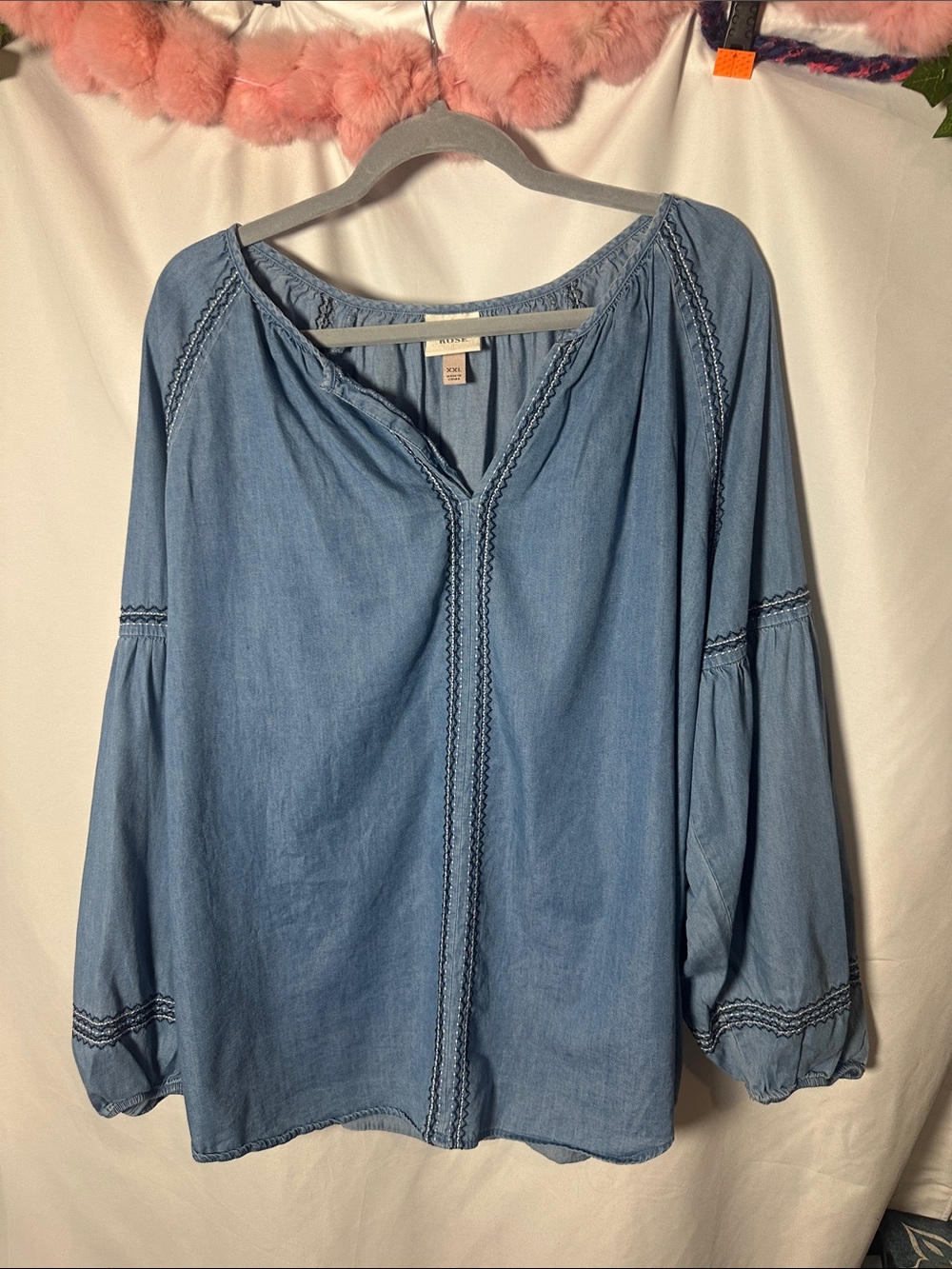 Knox Rose Light Blue Chambray Peasant Tunic